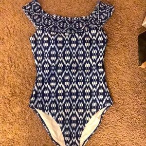 Full coverage modest Old Navy swimsuit